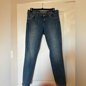 Women’s old navy rockstar skinny jeans 👖